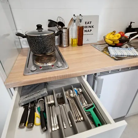 Modernes Im Erdgeschoss - Zachastay Guels