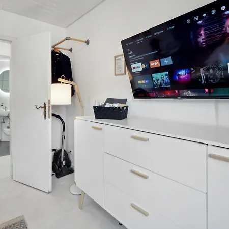 Appartement Modernes Im Erdgeschoss - Zachastay Guels Coblence